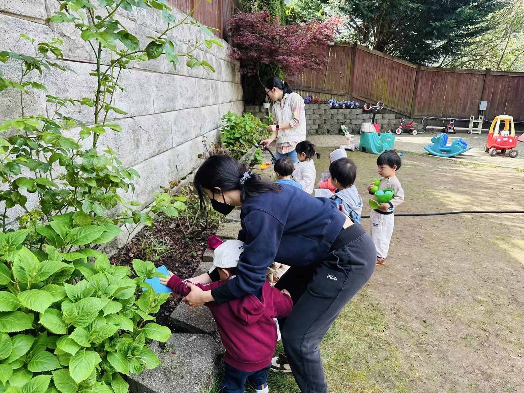 Kids activity at Aspen Montessori